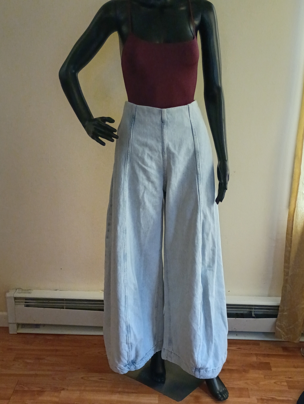 Wide-Leg Light Blue Denim Pants - High Waist